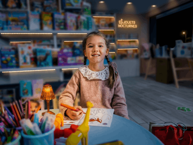 Magasin de jouets et jeux pour enfants
